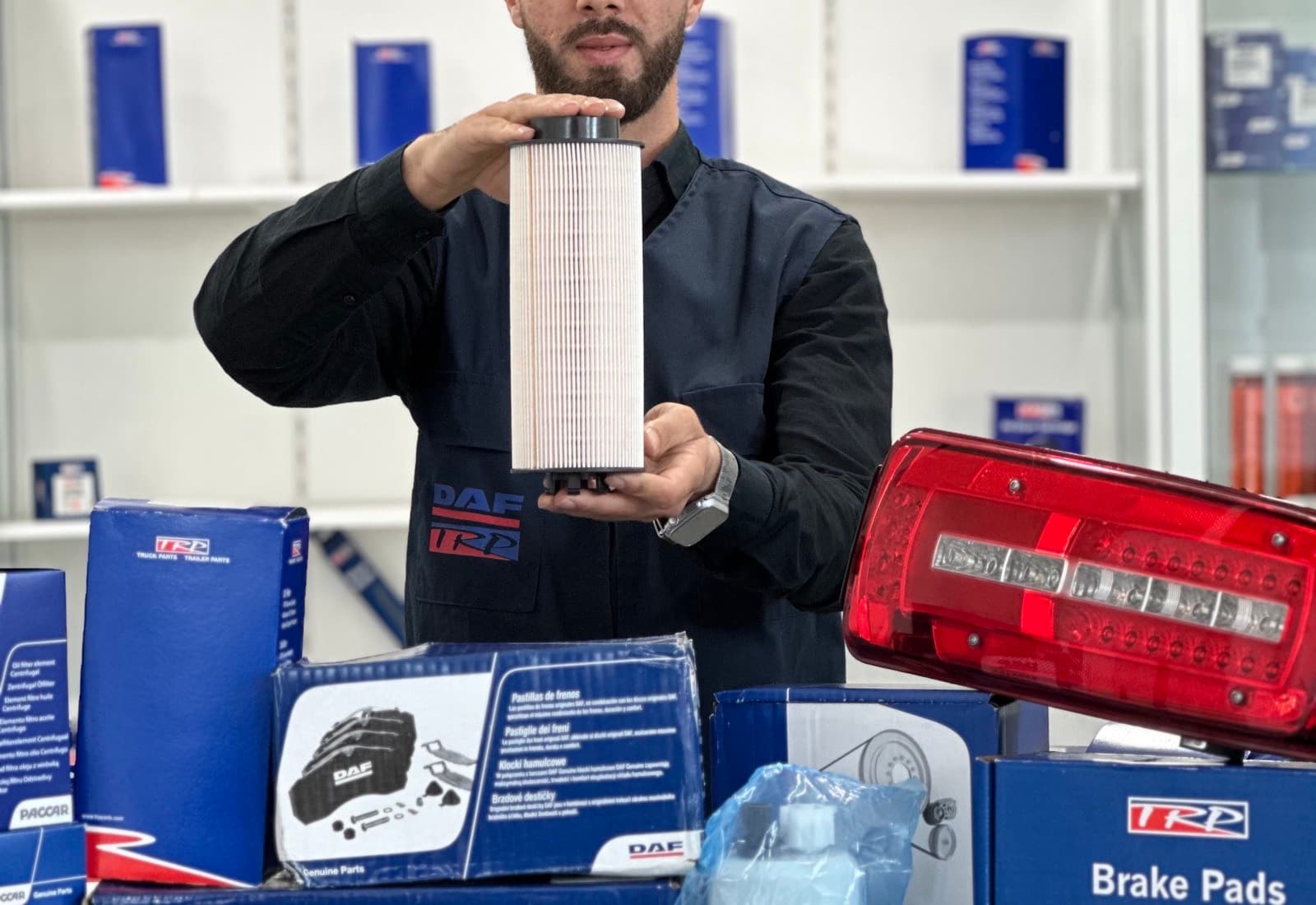 Comptoir de pièces Bonne Route Parts : filtre, plaquettes et cartons TRP
