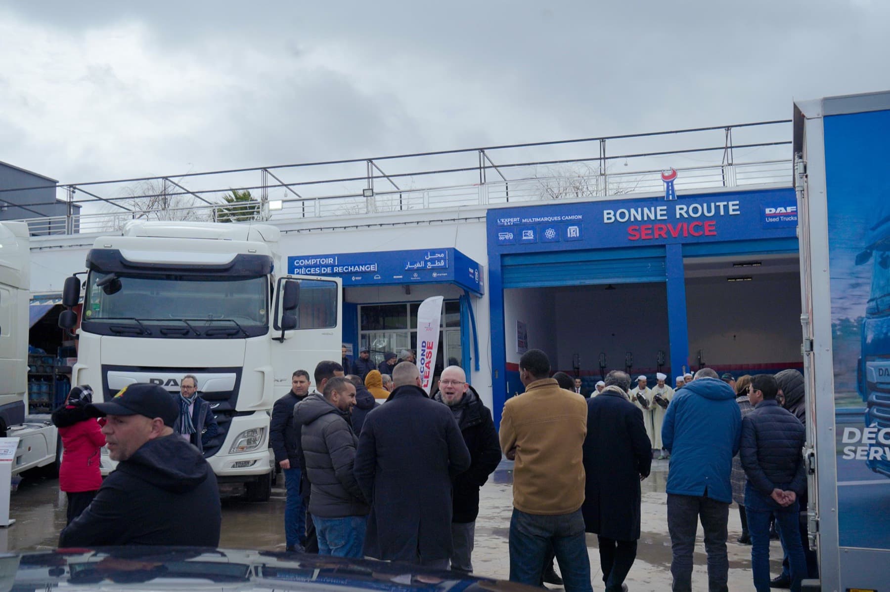 Jour d'ouverture de Bonne Route Service à Fès, station ZIZ